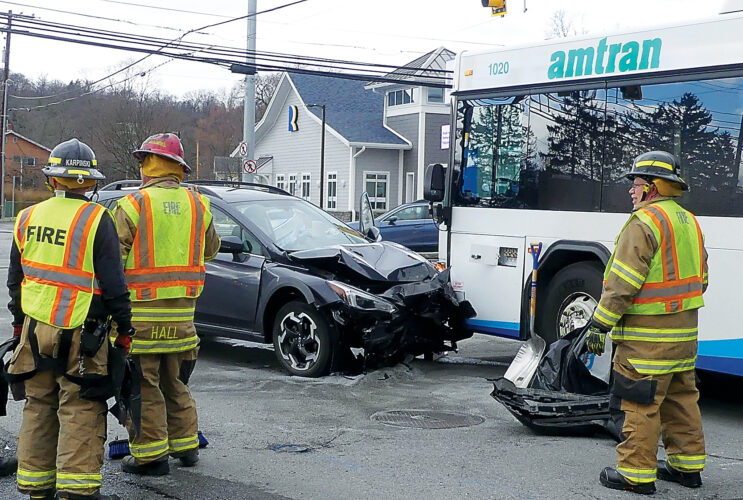 Multivehicle accident News, Sports, Jobs Altoona Mirror